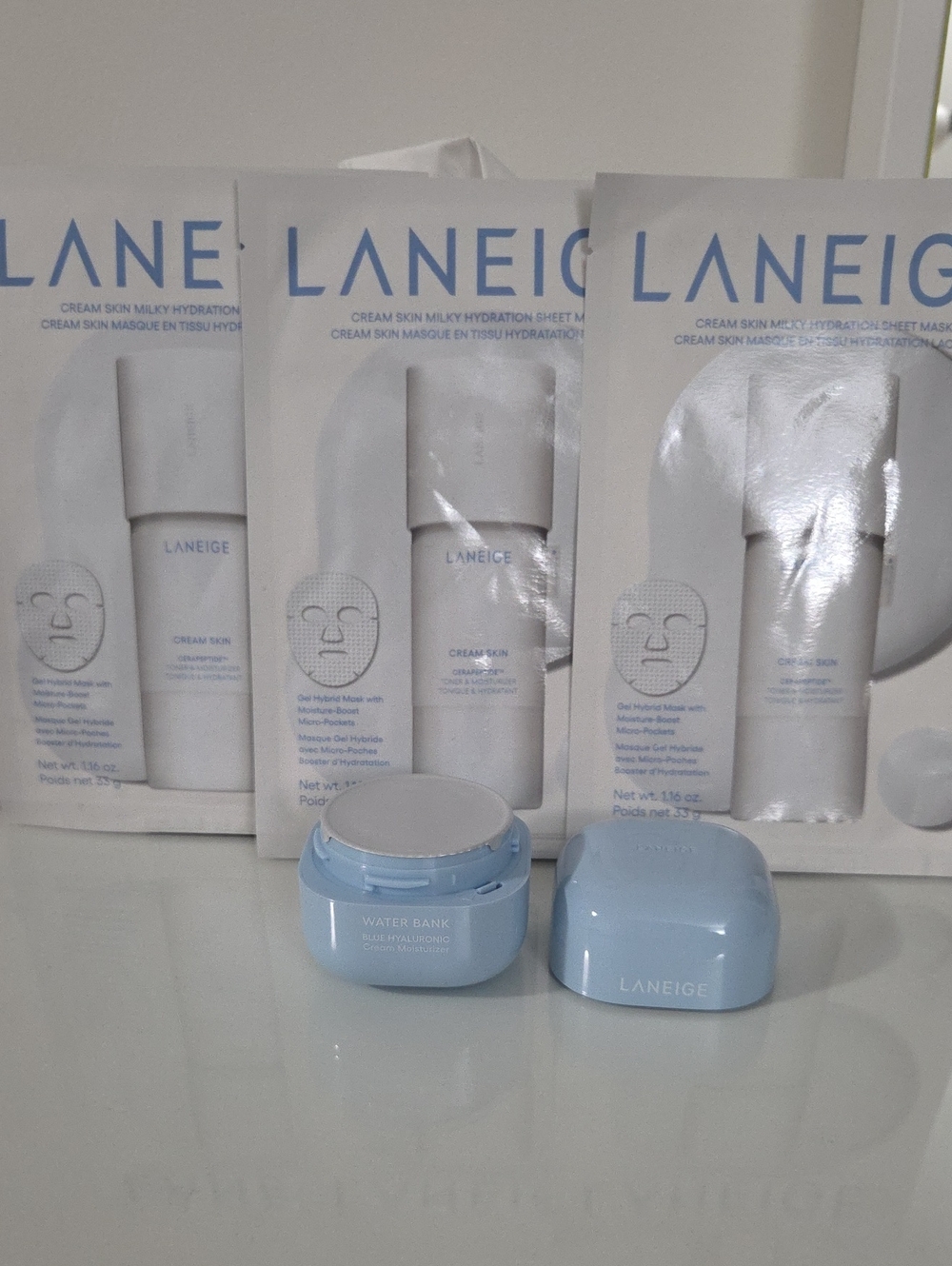 New LANEIGE WATER BANK Blue Hyaluronic Cream Moisturizer 50ml + 3 Sheet Masks